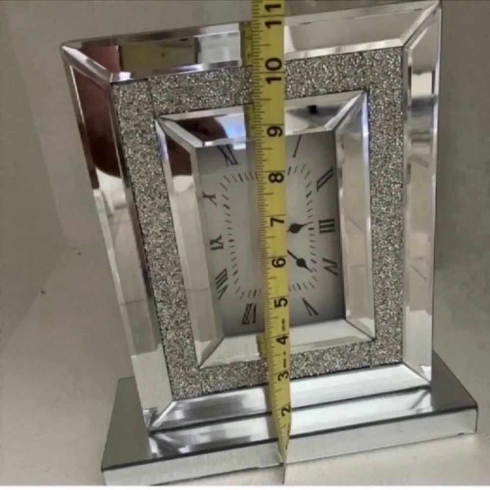 Clock Hollywood Glam Crystal Crush Diamond Mirrored 11.5” Tall 10” Base Quartz